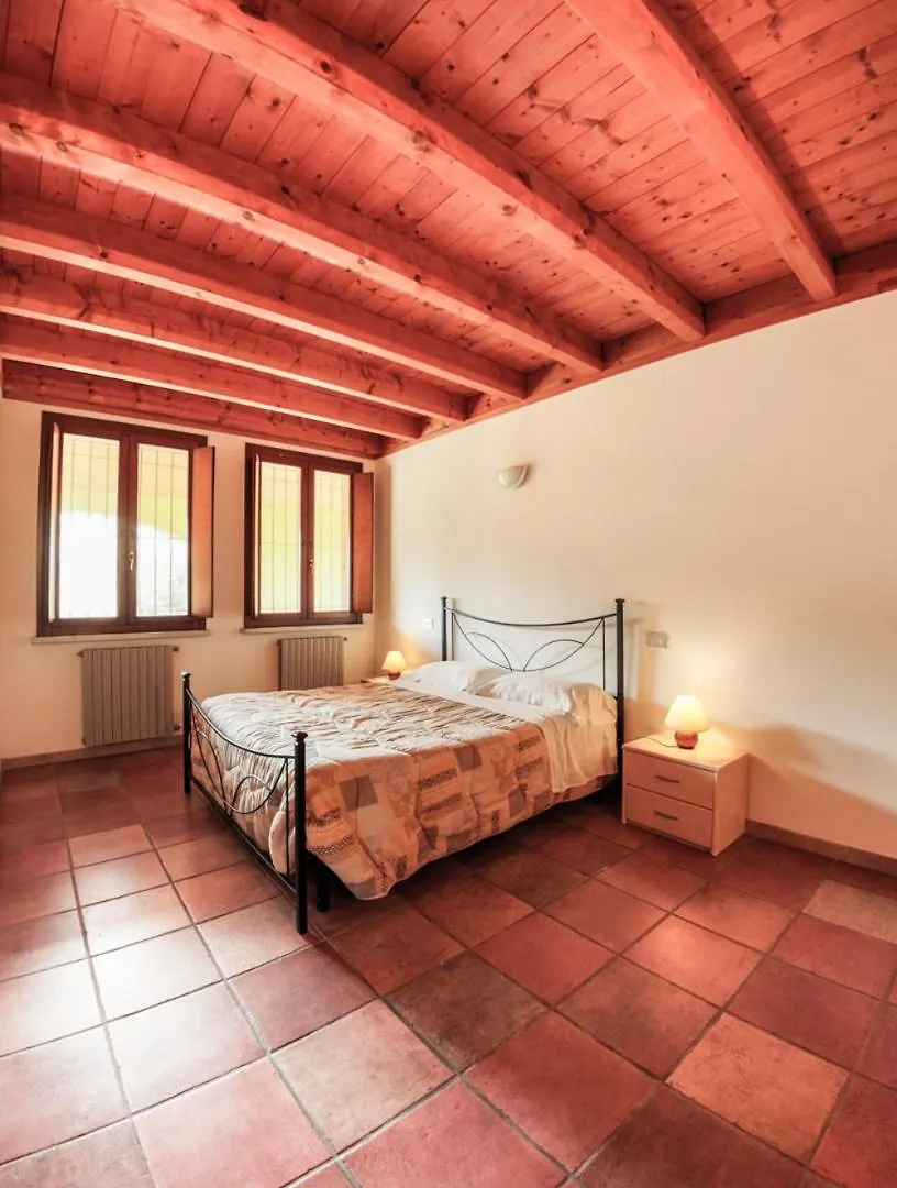 Agriturismo Case In Collina Volta Mantovana 0*,